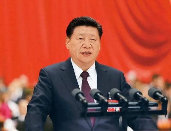 △2017年10月18日，习近平在中国共产党第十九次全国代表大会上作报告。