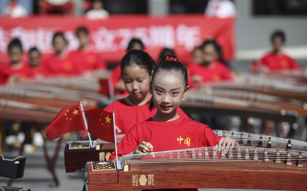 江苏淮安：百筝共鸣迎国庆，献礼新中国成立75周年